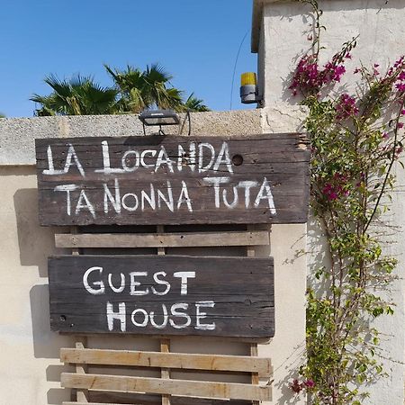 Guest House Parabita Extérieur photo